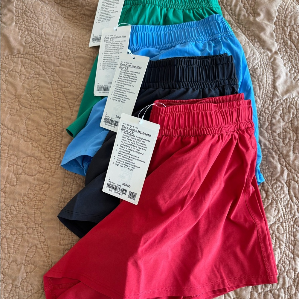 Lululemon Pace Crush High-Rise Short 2.5" - Picture 3 of 3